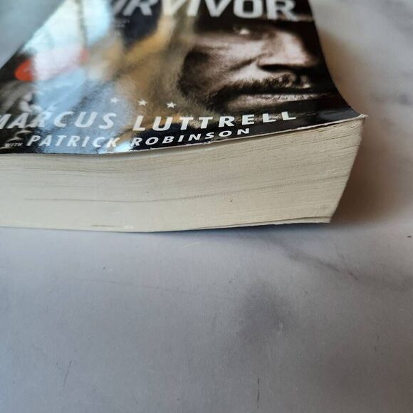 Lone survivor Marcus Luttrell #1 national bestseller paperback army war story bo - Picture 2 of 6